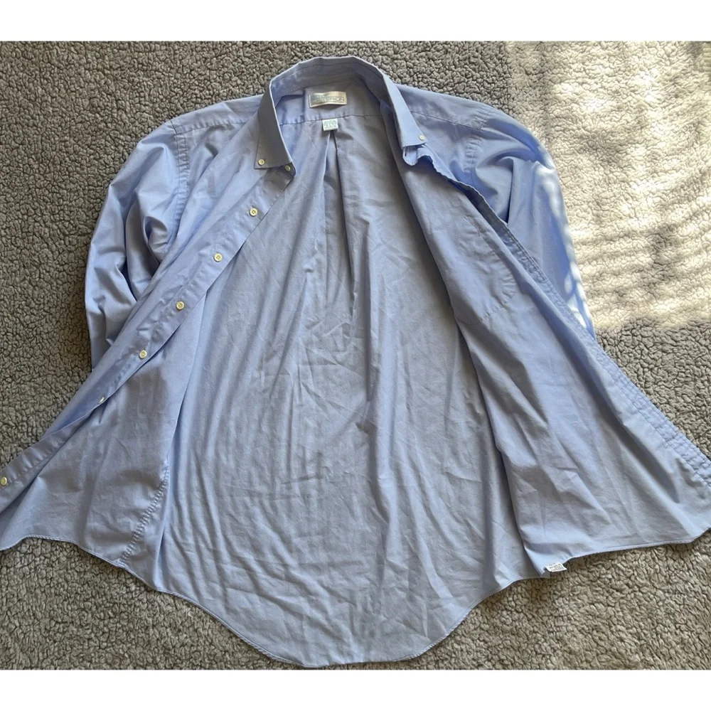 Arrow Criterion Men’s 16.5 Light Blue Long Sleeve Button Down Dress Shirt. - Picture 4 of 8